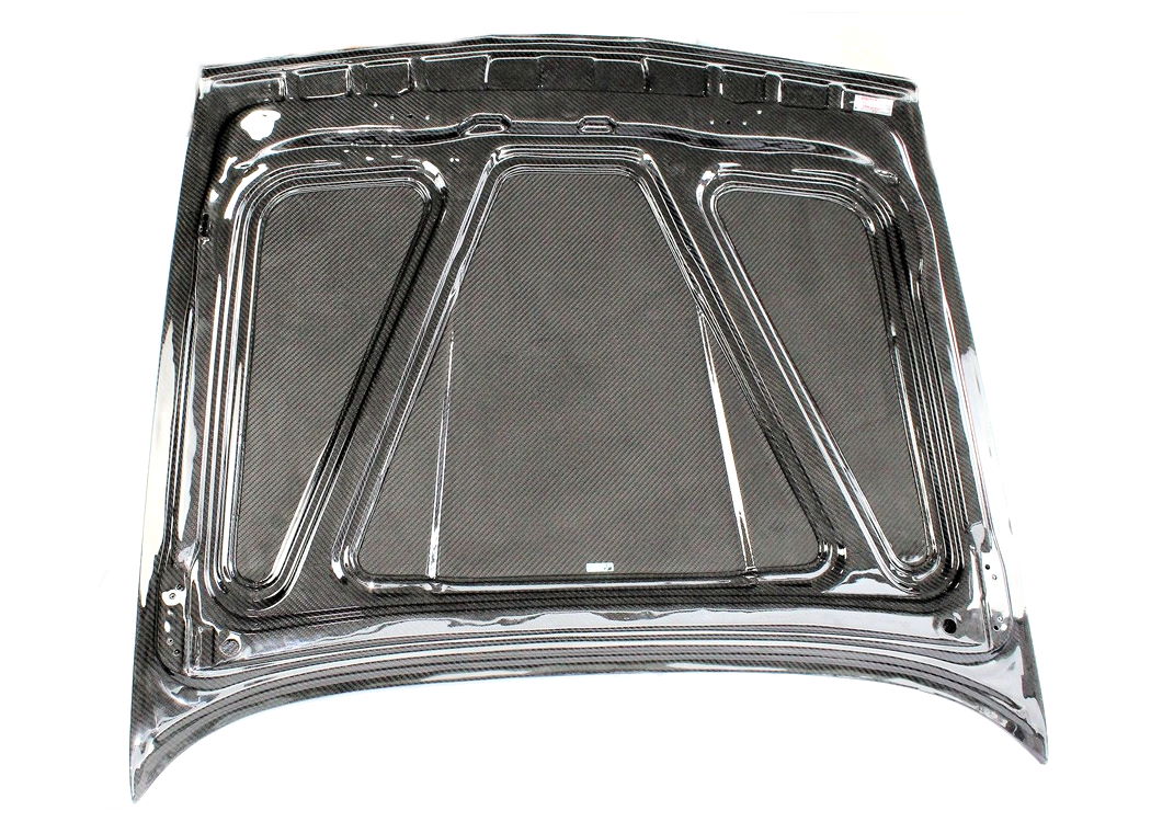 Best Exhaust Karbonius BMW M3 E30 Full Carbon Fibre / Hood w/o