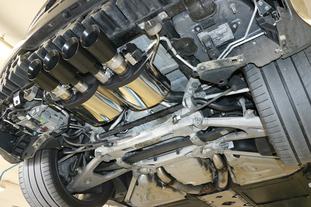 Best Exhaust Fox Corvette C7/ Z06 rear silencer centre outlet 4x100