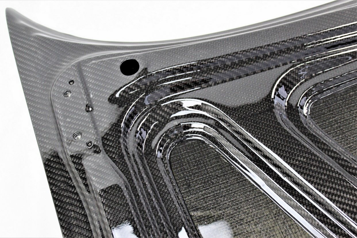 Best Exhaust Karbonius BMW M3 E30 Primed Carbon Fibre / Hood w