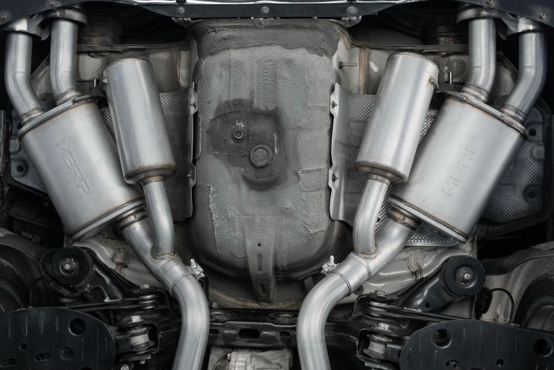 Best Exhaust MBRP Kia Stinger 3.3L 20182021 2.5" Catback Dual Rear